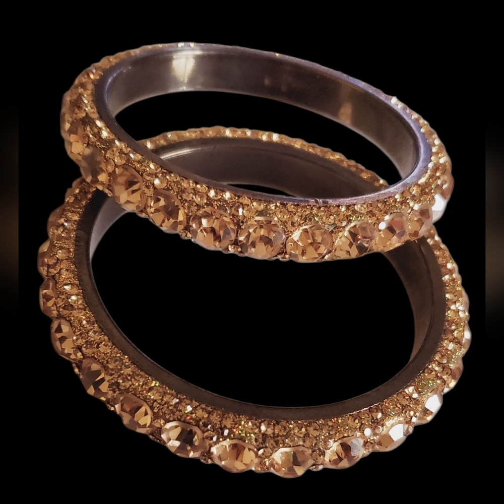 Vtg. 2pcs Rhine Stones Bangles